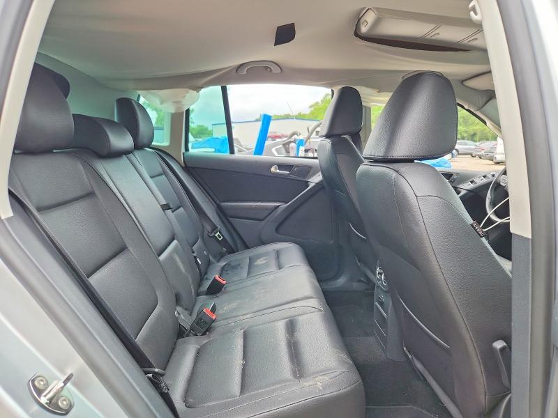 2012 VOLKSWAGEN TIGUAN S — Фото 11 из 13