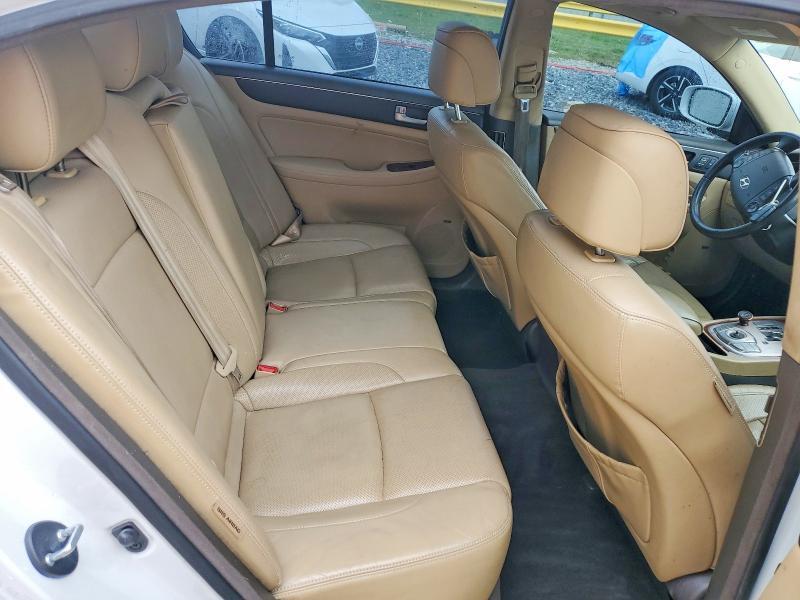 2012 HYUNDAI GENESIS 3.8L V6 — Фото 10 из 12