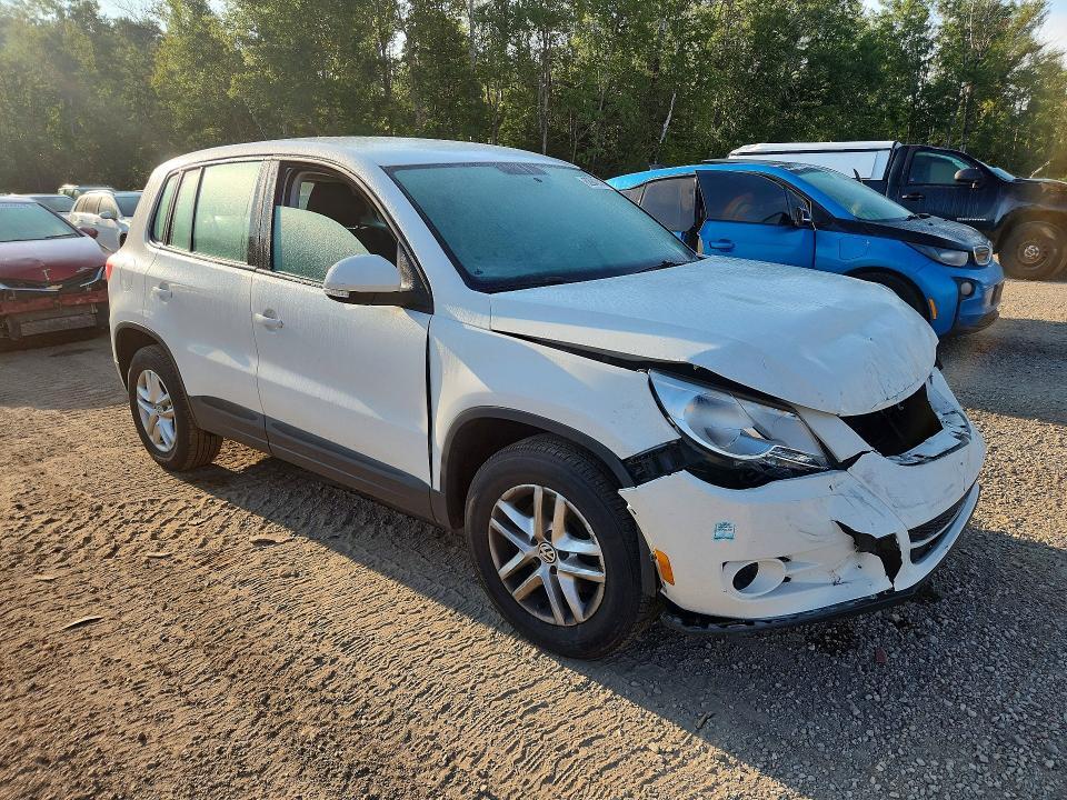 2011 VOLKSWAGEN TIGUAN S — Фото 4 из 14