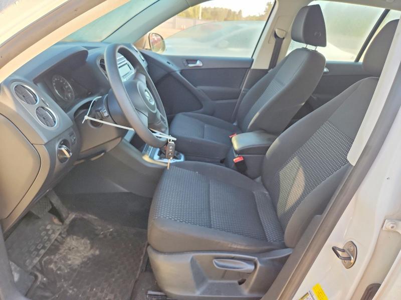 2011 VOLKSWAGEN TIGUAN S — Фото 8 из 14