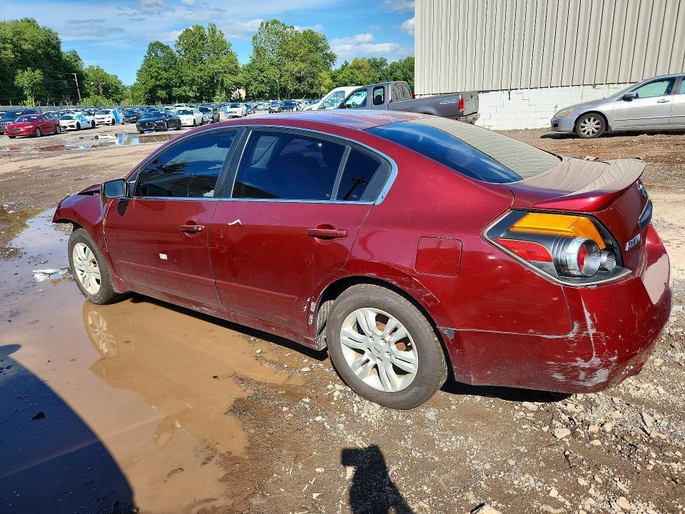 2011 NISSAN ALTIMA 2.5 — Фото 2 из 13