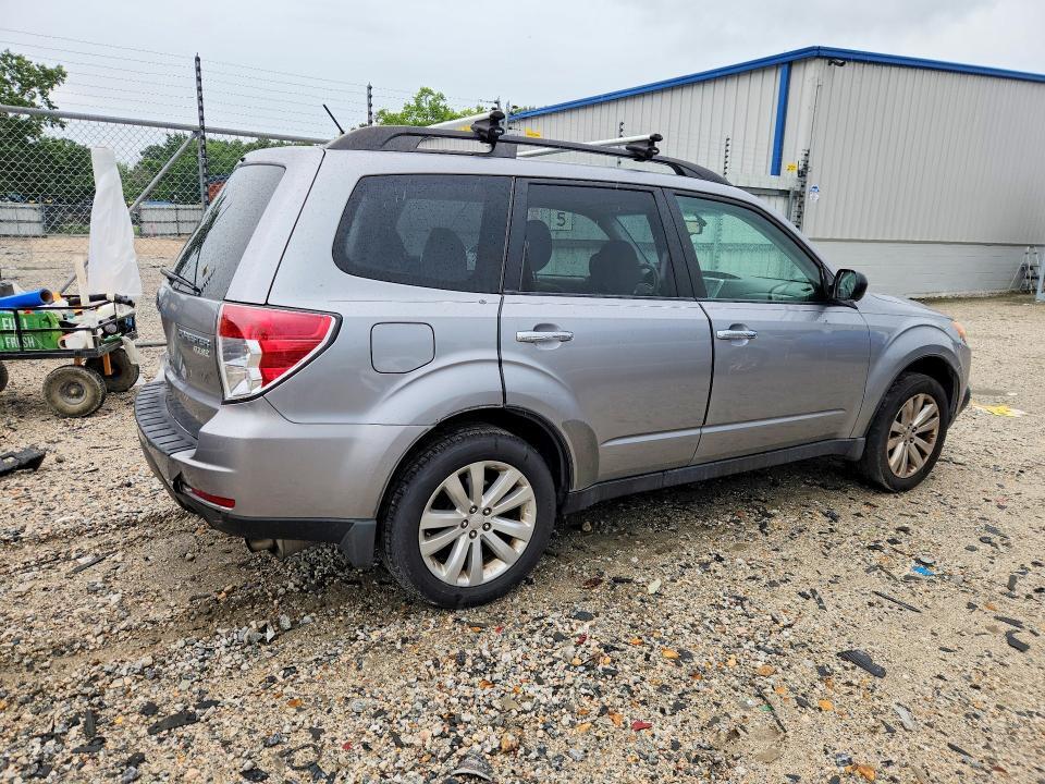 2011 SUBARU FORESTER 2.5X PREMIUM — Фото 3 из 12