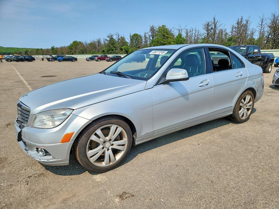 2009 MERCEDES-BENZ C WDDGF81X89F196714
