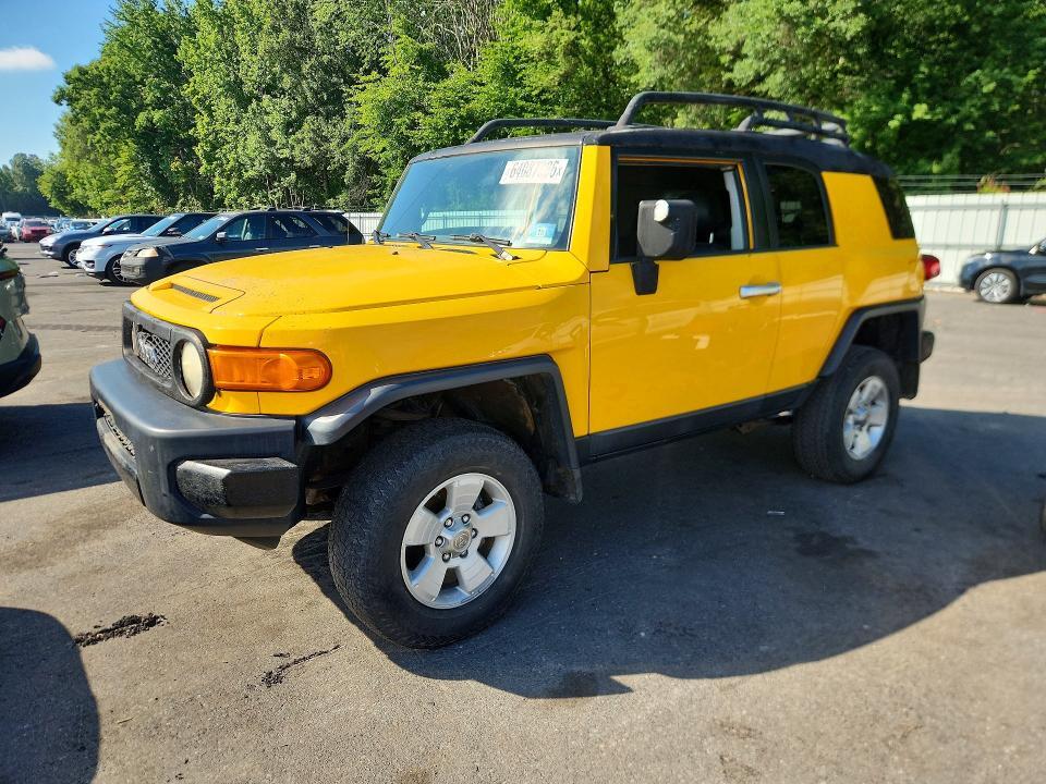 2008 TOYOTA FJ CRUISER JTEBU11F180105160