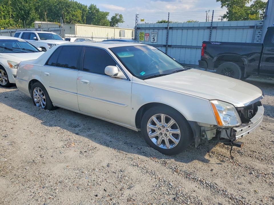 2008 CADILLAC DTS — Фото 4 из 13