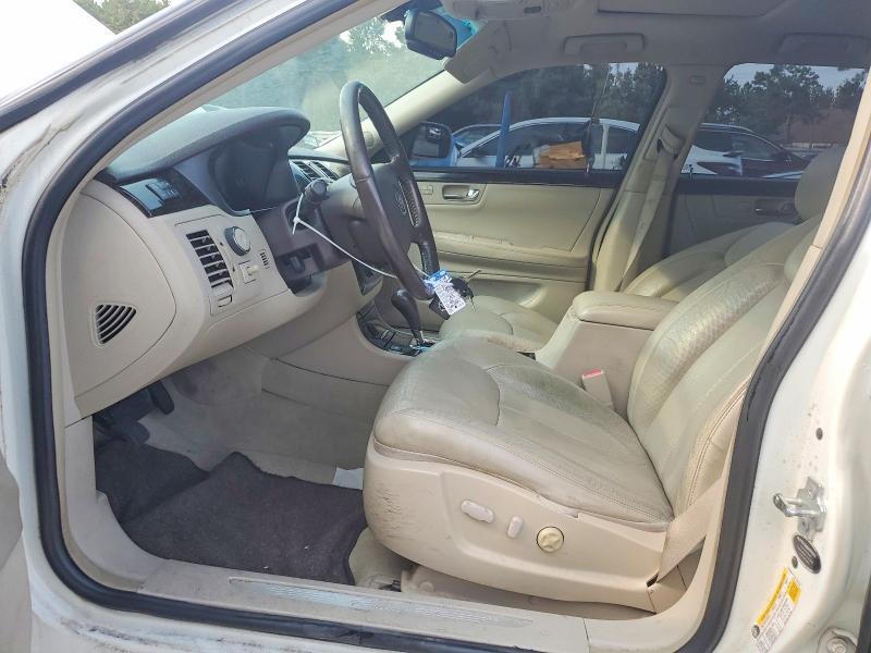 2008 CADILLAC DTS — Фото 7 из 13