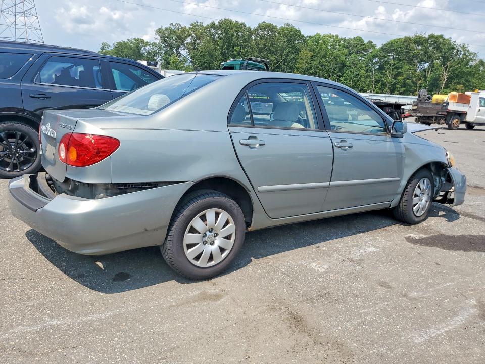 2004 TOYOTA COROLLA LE — Фото 3 из 12