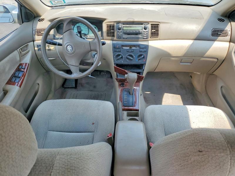 2004 TOYOTA COROLLA LE — Фото 8 из 12