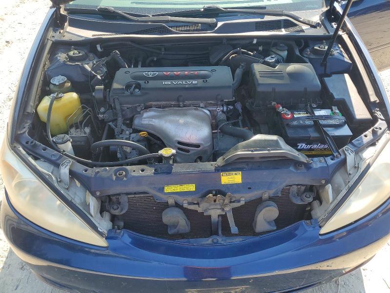 2004 TOYOTA CAMRY LE — Фото 11 из 13