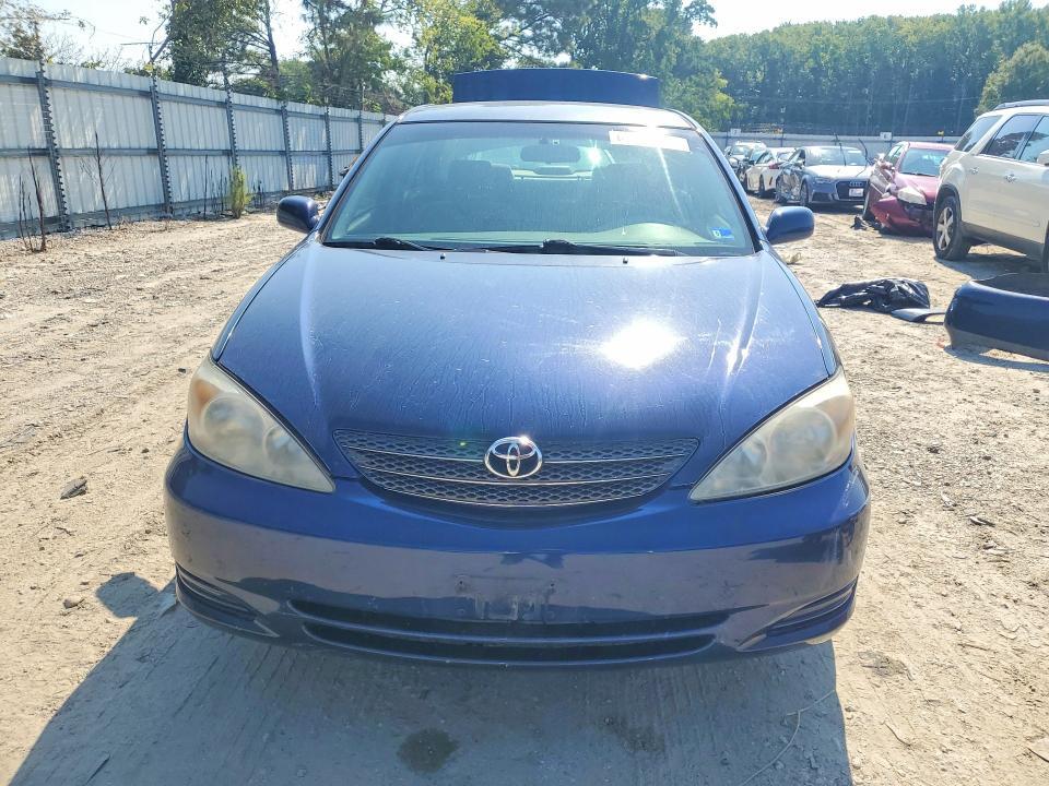2004 TOYOTA CAMRY LE — Фото 5 из 13