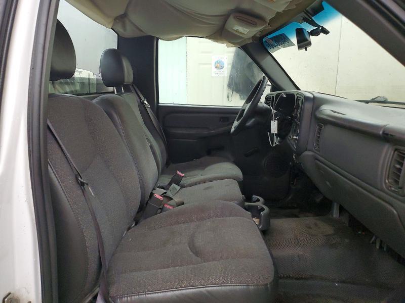 2004 CHEVROLET SILVERADO C1500 — Фото 10 из 13