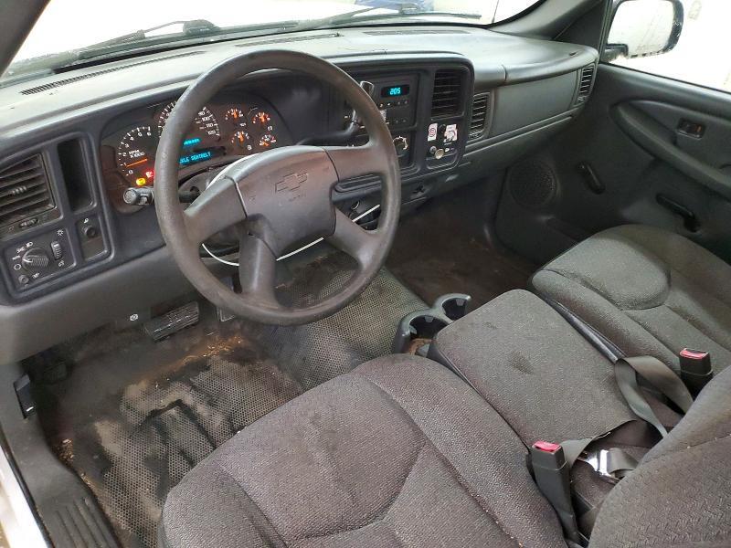 2004 CHEVROLET SILVERADO C1500 — Фото 8 из 13