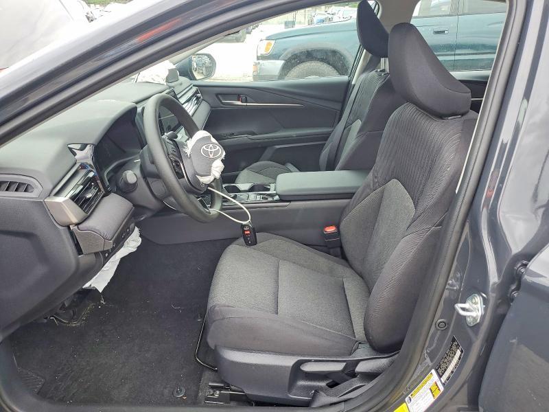 2026 TOYOTA CAMRY LE — Фото 7 из 12