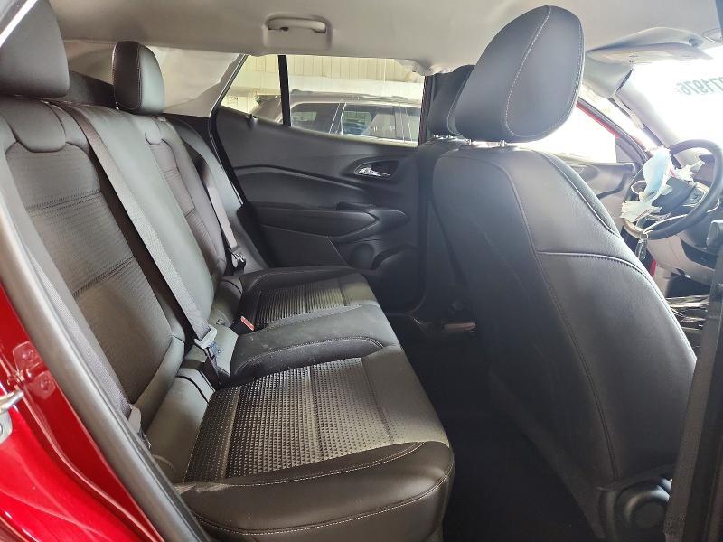 2025 CHEVROLET TRAX 1LT — Фото 10 из 13