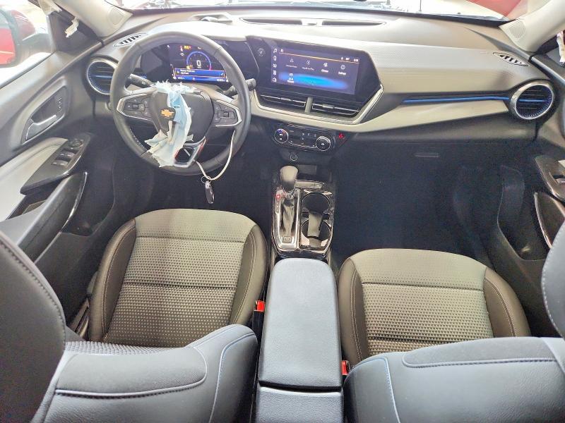 2025 CHEVROLET TRAX 1LT — Фото 8 из 13