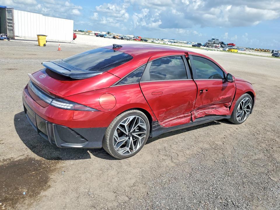 2025 HYUNDAI IONIQ 6 — Фото 3 из 12