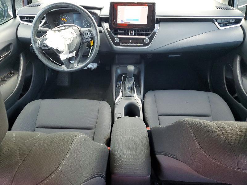 2025 TOYOTA COROLLA LE — Фото 8 из 12