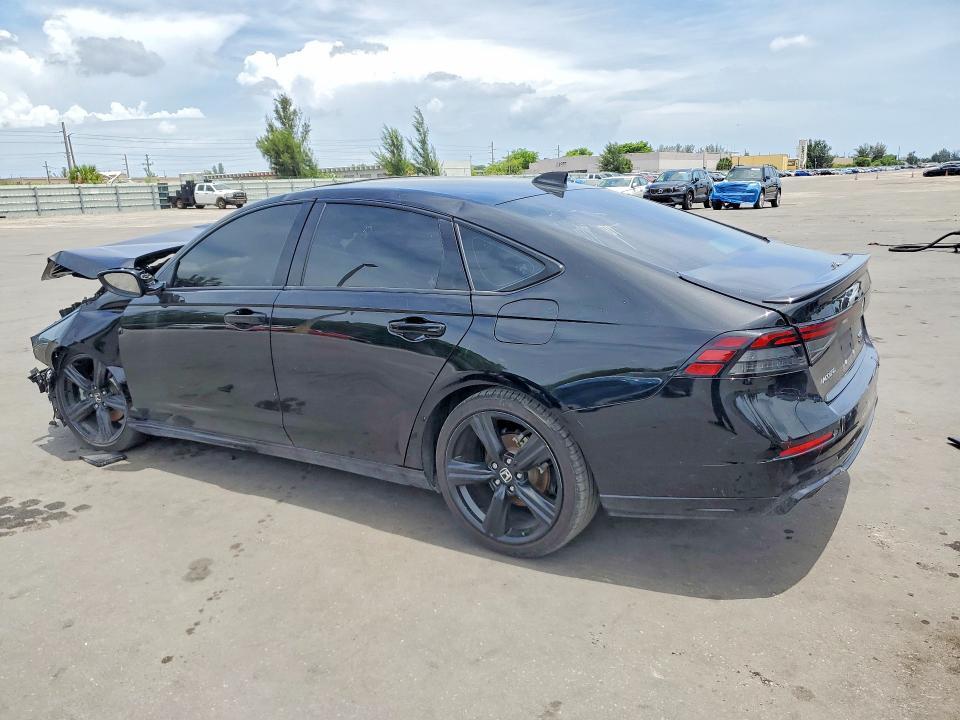 2025 HONDA ACCORD HYBRID SPORT-L — Фото 2 из 12