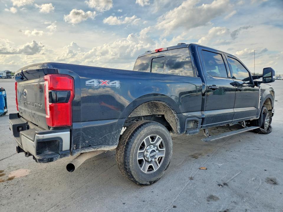 2024 FORD F250 SUPER DUTY — Фото 3 из 12