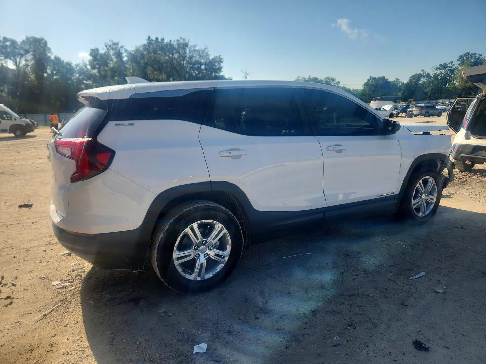 2024 GMC TERRAIN SLE — Фото 3 из 13