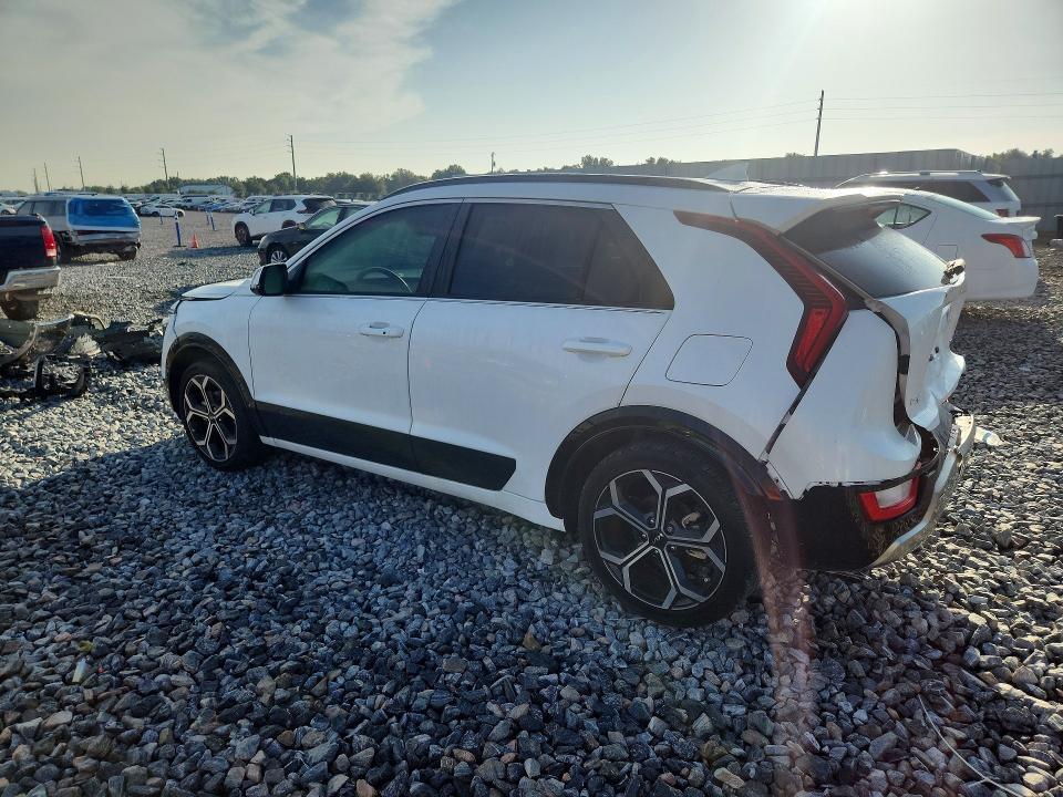 2024 KIA NIRO EX — Фото 2 из 13