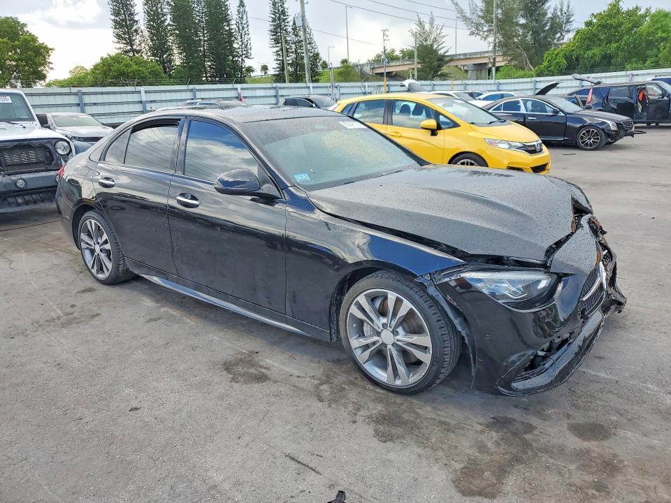 2024 MERCEDES-BENZ C 300 — Фото 4 из 12