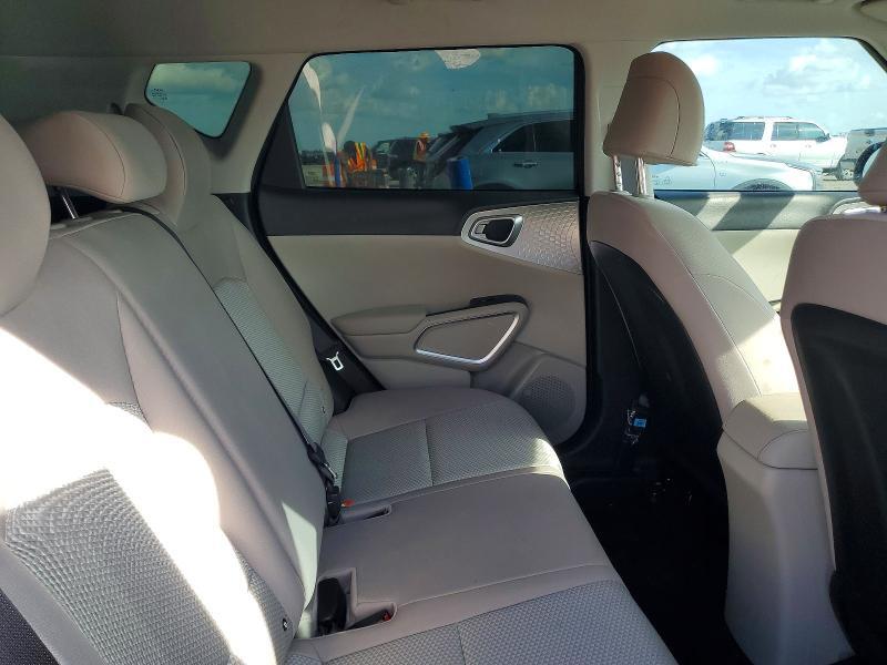 2024 KIA SOUL LX — Фото 10 из 13