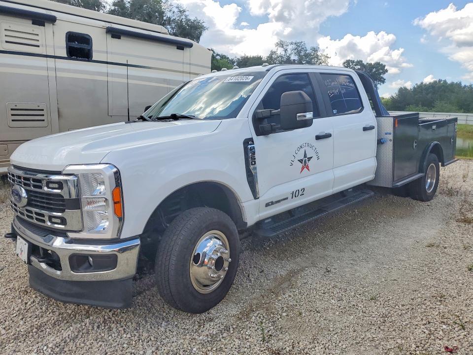 2023 FORD F350 1FD8W3HT8PEC92166