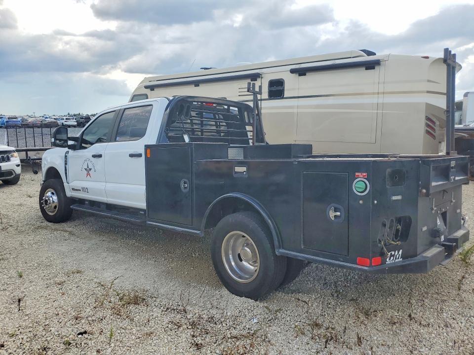 2023 FORD F350 SUPER DUTY — Фото 2 из 12