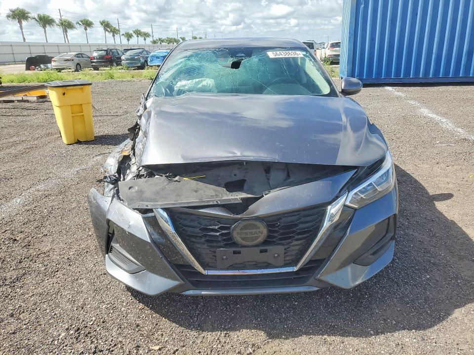 2023 NISSAN SENTRA — Фото 5 из 12