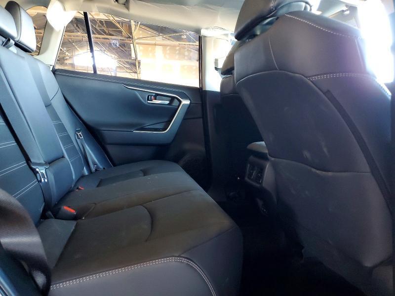 2025 TOYOTA RAV4 LIMITED — Фото 11 из 14