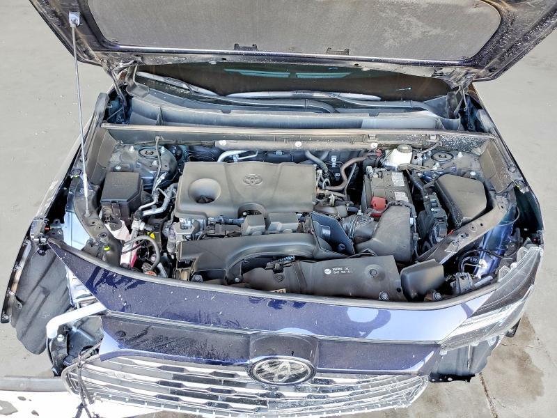 2025 TOYOTA RAV4 LIMITED — Фото 12 из 14