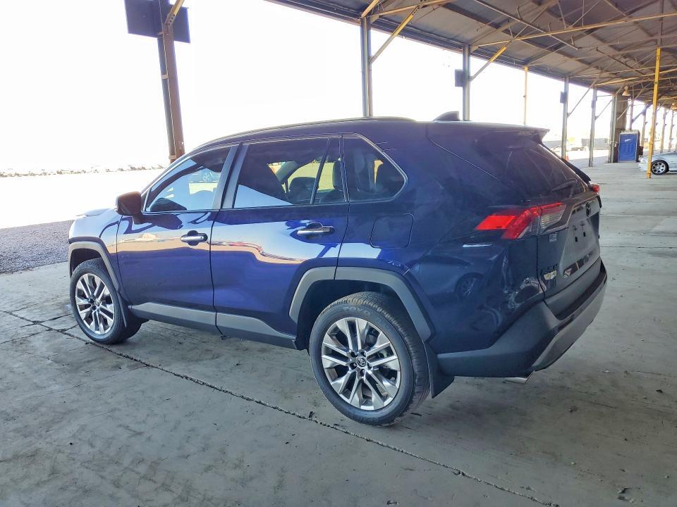 2025 TOYOTA RAV4 LIMITED — Фото 2 из 14