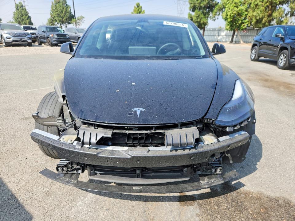 2023 TESLA MODEL 3 — Фото 5 из 12