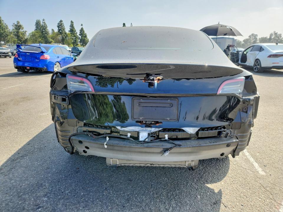 2023 TESLA MODEL 3 — Фото 6 из 12