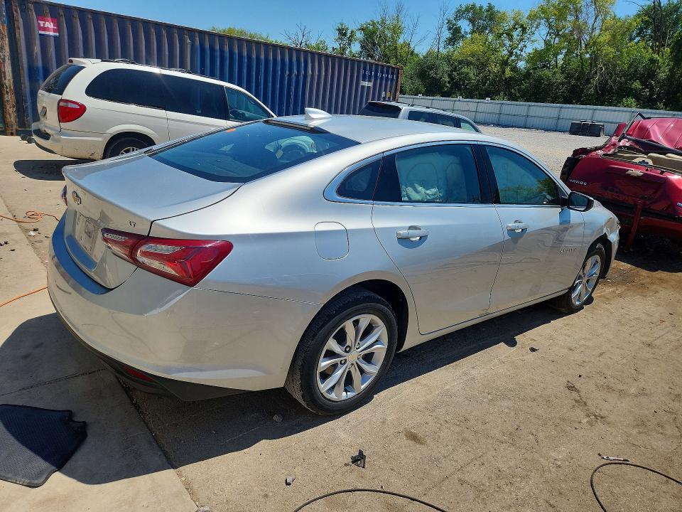 2022 CHEVROLET MALIBU LT — Фото 3 из 12