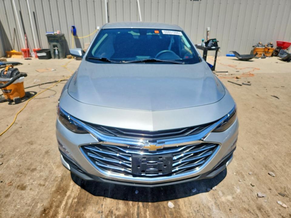 2022 CHEVROLET MALIBU LT — Фото 5 из 12