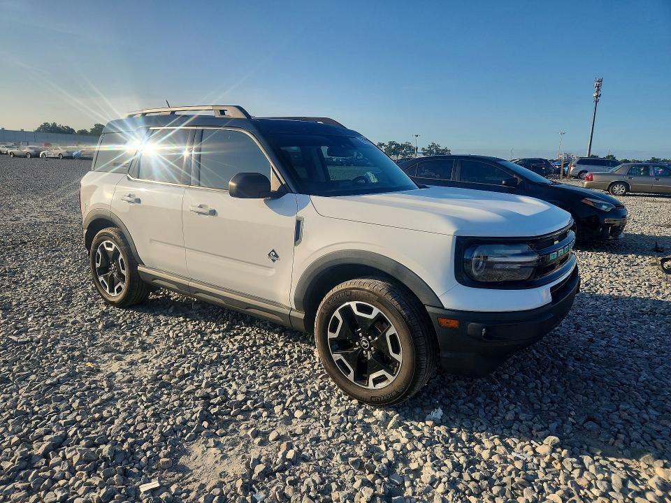 2022 FORD BRONCO SPORT OUTER BANKS — Фото 4 из 13