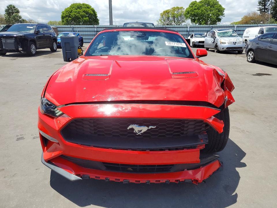 2022 FORD MUSTANG — Фото 5 из 12