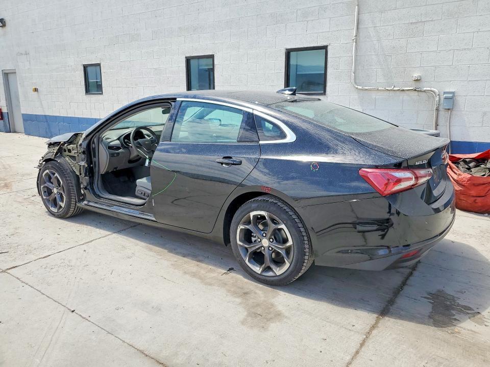 2022 CHEVROLET MALIBU LT — Фото 2 из 13