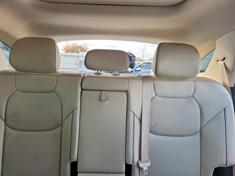2022 GENESIS GV70 2.5T STANDARD — Фото 10 из 14