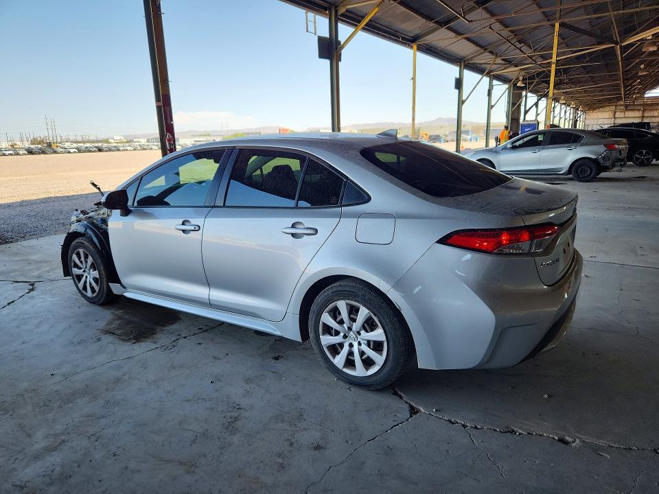 2022 TOYOTA COROLLA LE — Фото 2 из 13