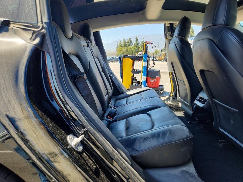 2022 TESLA MODEL 3 — Фото 10 из 13