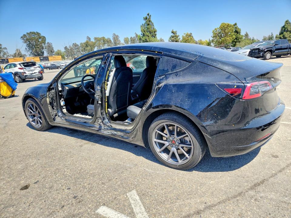 2022 TESLA MODEL 3 — Фото 2 из 13