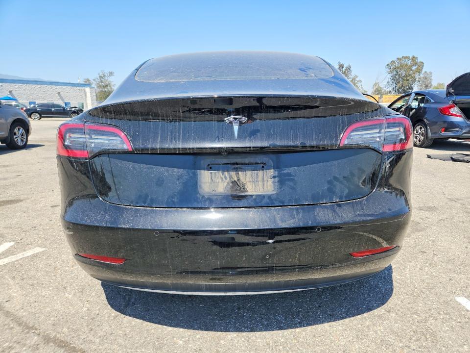 2022 TESLA MODEL 3 — Фото 6 из 13