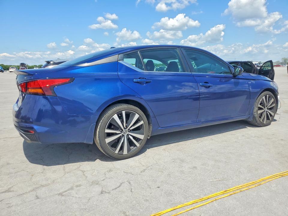 2021 NISSAN ALTIMA SV — Фото 3 из 13