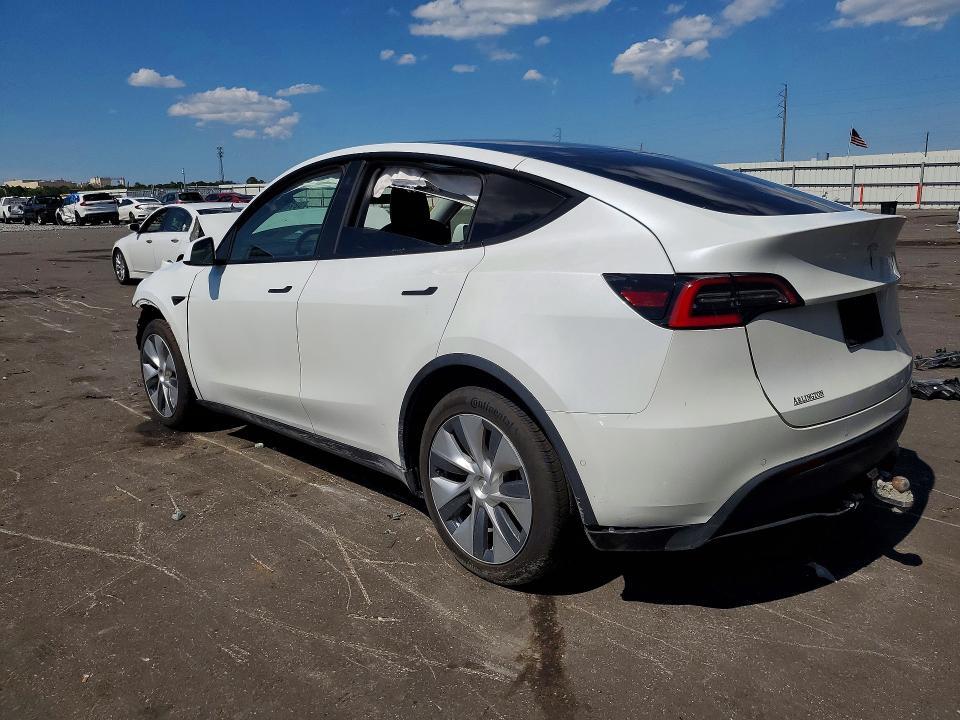 2021 TESLA MODEL Y — Фото 2 из 13