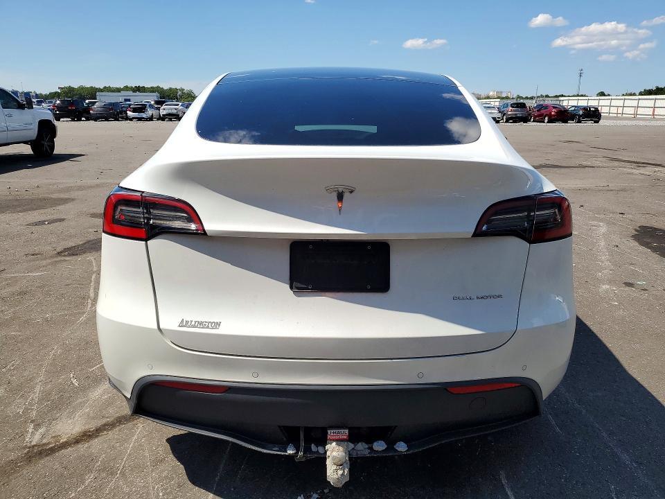 2021 TESLA MODEL Y — Фото 6 из 13
