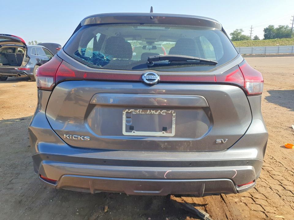 2021 NISSAN KICKS SV — Фото 6 из 12