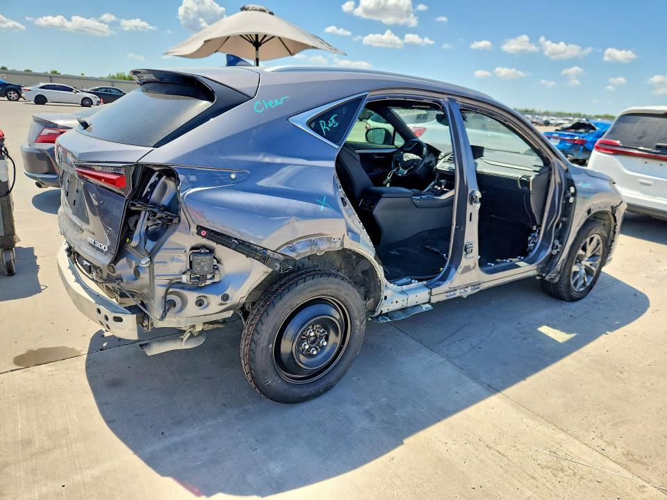 2021 LEXUS NX 300 F SPORT — Фото 3 из 13